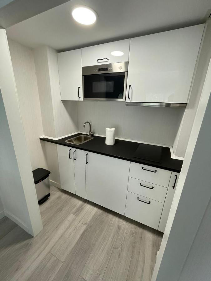 Arizonica Suites Chamartin มาดริด ภายนอก รูปภาพ