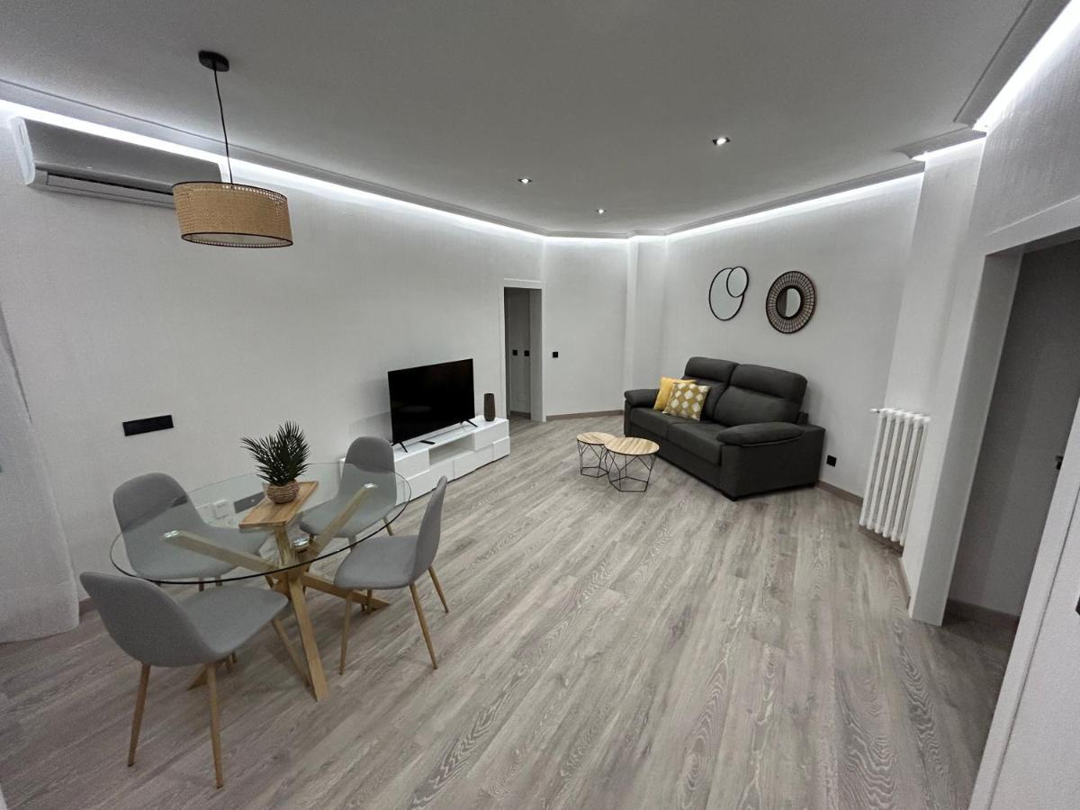 Arizonica Suites Chamartin มาดริด ภายนอก รูปภาพ